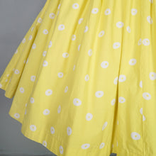Load image into Gallery viewer, 50s / 60s YELLOW CIRCLE PRINT FULL SKIRT COTTON DRESS - S-M