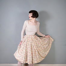 Load image into Gallery viewer, 50s NOVELTY ATOMIC MELON AND APPLE PRINT PASTEL FULL SKIRT - 25&quot;
