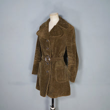 Load image into Gallery viewer, 60s OLIVE COLOURED CORDUROY AUTUMN COAT JACKET WITH BELT - S