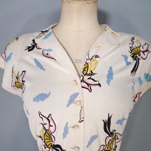 Load image into Gallery viewer, 40s SOFT RAYON JERSEY CREAM NOVELTY DRESS WITH CHERUBS / CUPIDS AND FANS - S