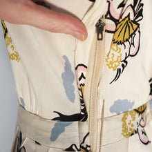 Load image into Gallery viewer, 40s SOFT RAYON JERSEY CREAM NOVELTY DRESS WITH CHERUBS / CUPIDS AND FANS - S