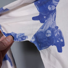 Load image into Gallery viewer, 70s BETTY BARCLAY SHIRT BLUE WHITE VAN AND MOD PRINT SHIRT - S