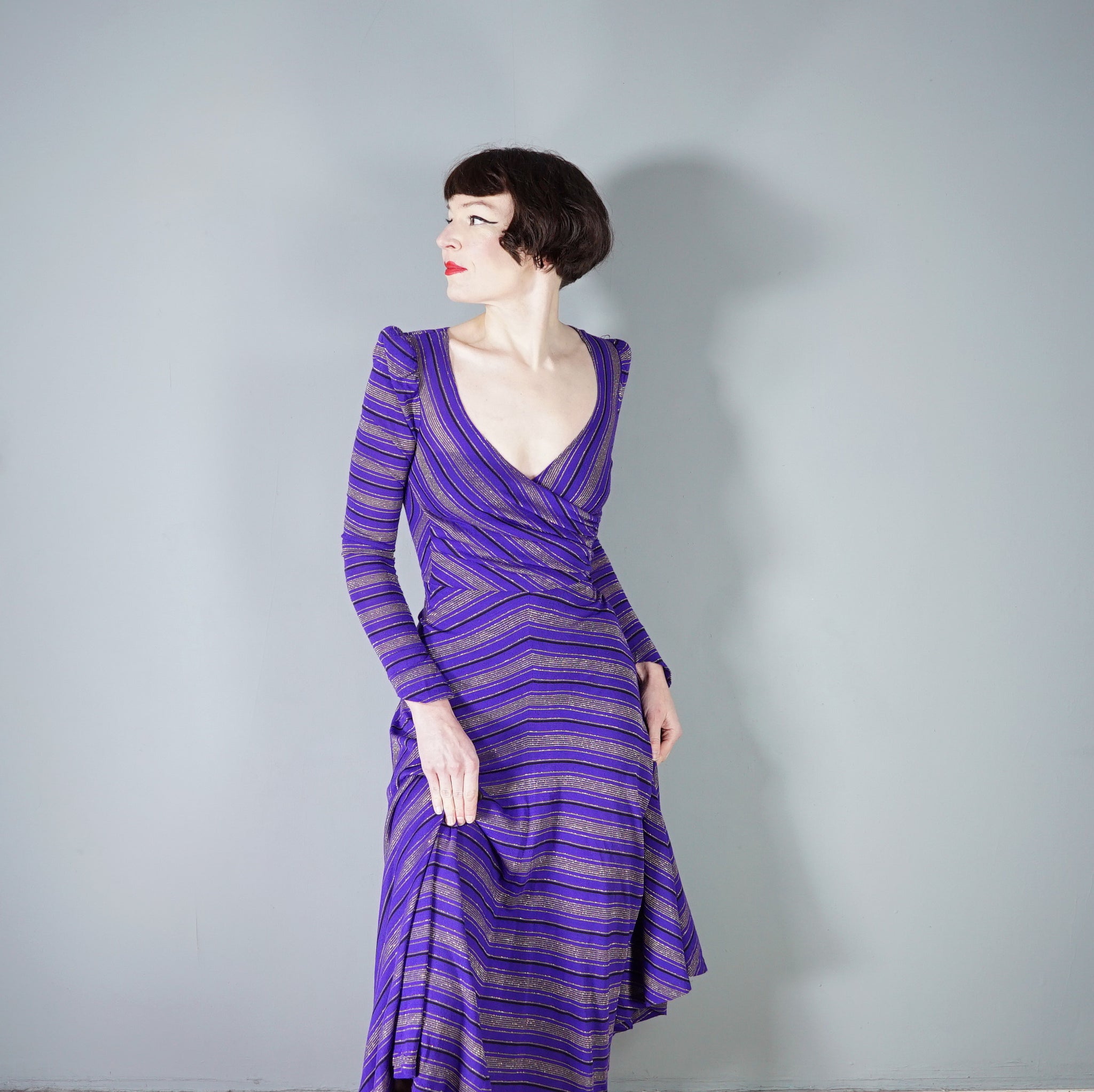 70s UNLABELED BIBA PURPLE GOLD STRIPED WRAP OVER MIDI DRESS - XS Sartorial Matters 70s UNLABELED BIBA PURPLE GOLD STRIPED WRAP OVER MIDI DRESS - XS Sartorial Matters