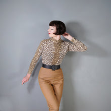 Load image into Gallery viewer, 60s 70s DEBENHAMS LEOPARD ANIMAL PRINT ANGORA BLEND WOOL JUMPER - M