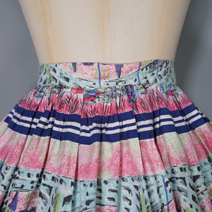50s PINK NOVELTY SCENIC HARBOUR AND BOATS PRINT FULL SKIRT -26-27"