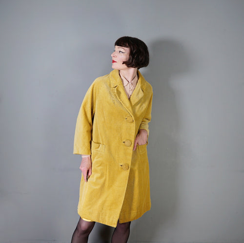60s BRIGHT YELLOW JUMBO CORD CORDUROY AUTUMN BOX / CAR COAT - M