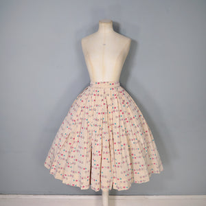 50s NOVELTY ATOMIC MELON AND APPLE PRINT PASTEL FULL SKIRT - 25"