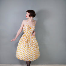 Load image into Gallery viewer, 50s YELLOW PRINTED FULL SKIRT AND BUSTIER TOP TWO PIECE SET - S