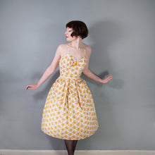 Load image into Gallery viewer, 50s YELLOW PRINTED FULL SKIRT AND BUSTIER TOP TWO PIECE SET - S