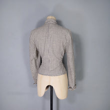 Load image into Gallery viewer, 50s BOBBIE BROOKS LIGHTWEIGHT CREAM AND GREY CHECK FITTED SUMMER JACKET - XS-S
