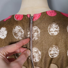 Load image into Gallery viewer, 60s CARNEGIE BROWN AND PINK CIRCLE PRINT WIGGLE DRESS - S
