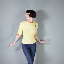 Load image into Gallery viewer, 40s style HANDKNITTED YELLOW ROSE FLORAL PATTERN JUMPER TOP - volup / xl