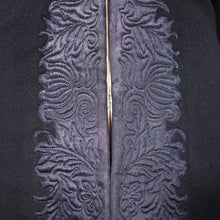 Load image into Gallery viewer, HARRODS BLACK 40s WOOL CREPE COAT WITH QUILT STITCHED SATIN PLACKET - S-M