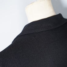 Load image into Gallery viewer, HARRODS BLACK 40s WOOL CREPE COAT WITH QUILT STITCHED SATIN PLACKET - S-M