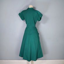 Load image into Gallery viewer, 40s GREEN TEXTURED COTTON SHIRT DRESS WITH POCKETS AND BUTTONS - S