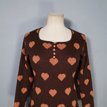 Load image into Gallery viewer, 70s SOFT KNIT BROWN AND PEACH HEART JUMPER TOP - XS-S