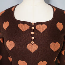 Load image into Gallery viewer, 70s SOFT KNIT BROWN AND PEACH HEART JUMPER TOP - XS-S