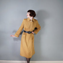 Load image into Gallery viewer, 40s "FERNPROOF" CAMEL COLOURED WOOL TRENCH STYLE COAT - S-M