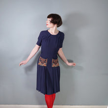 Load image into Gallery viewer, 40s NAVY BLUE RAYON CREPE DRESS WITH BEADED ORANGE POCKETS - XS