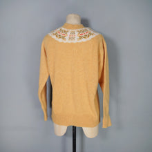 Load image into Gallery viewer, 70s WARM YELLOW WOOL HANDKNIT FAIRISLE JUMPER - M-L