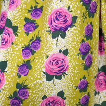 Load image into Gallery viewer, 50s HYVOGUE LIGHT GREEN COTTON DRESS WITH PINK AND PURPLE ROSE PRINT - M