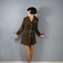 Load image into Gallery viewer, 60s OLIVE COLOURED CORDUROY AUTUMN COAT JACKET WITH BELT - S