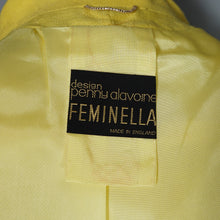 Load image into Gallery viewer, 60s "FEMINELLA" LIGHTWEIGHT YELLOW FITTED SPRING COAT - XS