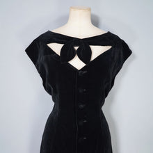 Load image into Gallery viewer, 80s DOES 50s NIAGARA STYLE CUT OUT NECK VELVET WIGGLE DRESS - S-M