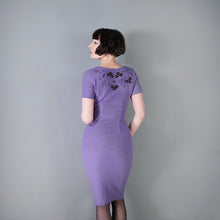 Load image into Gallery viewer, 50s SNYDERKNIT LAVENDER BOUCLE KNIT WIGGLE DRESS WITH BEADED NECKLINE - XS-S