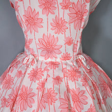 Load image into Gallery viewer, 60s PINK AND CREAM R&amp;K ORIGINALS FLORAL DAY DRESS - S-M