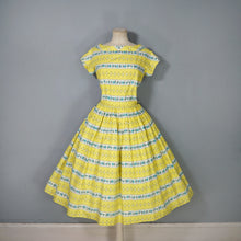 Load image into Gallery viewer, 50s YELLOW STRIPE AND FLORAL PRINT FULL SKIRTED COTTON DRESS - S