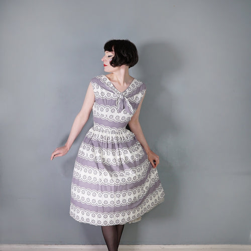 50s GREY AND WHITE FULL SKIRTED DAY DRESS WITH TIE NECK - M
