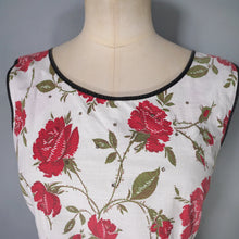Load image into Gallery viewer, 50s RED FLORAL RHINESTONED COTTON DRESS WITH POCKETS - S-M