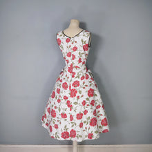 Load image into Gallery viewer, 50s RED FLORAL RHINESTONED COTTON DRESS WITH POCKETS - S-M