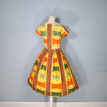 Load image into Gallery viewer, 50s 60s AUTUMNAL PALETTE MUSTARD, BROWN AND RUST COLOURED DAY DRESS - S