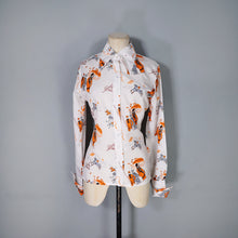 Load image into Gallery viewer, 70s ART DECO STYLE FLAPPER LADIES POLO SPECTATORS NOVELTY SHIRT - S