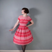 Load image into Gallery viewer, 50s 60s CRANBERRY PINK GEOMETRIC PATTERN COTTON DAY DRESS - S