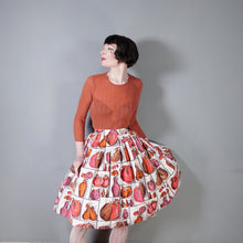Load image into Gallery viewer, 50s 60s SPORTAVILLE PINK MELON PEAR FLOWER VASE NOVELTY FRUIT SKIRT - 27&quot;