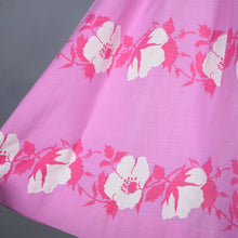 Load image into Gallery viewer, 50s HORROCKSES FASHION BRIGHT PINK FLORAL PRINT FULL SKIRTED COTTON DRESS - S