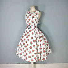 Load image into Gallery viewer, 50s style HEAVY COTTON RED ROSE PRINT FULL SKIRTED DRESS WITH CINCH BELT