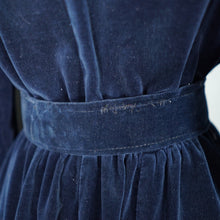 Load image into Gallery viewer, 60s FIELDEN WEAR DARK MIDNIGHT BLUE VELVET PRINCESS COAT - M