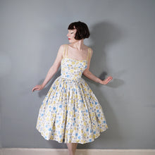 Load image into Gallery viewer, 50s UNLABELED HORROCKSES APPLE AND CHERRY FLORAL PRINT SUN DRESS - S