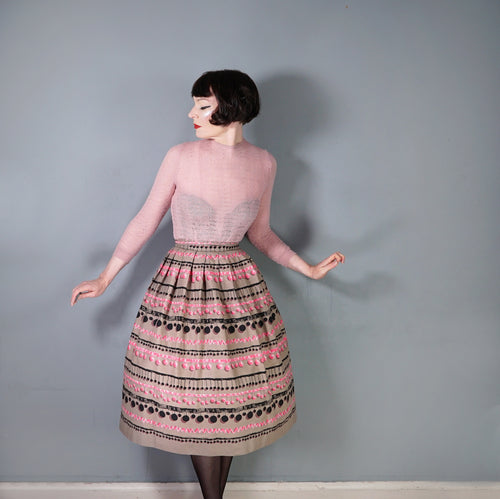 BROWN 50s FULL COTTON SKIRT WITH TROMP L'OEIL POMPOM RIBBON PRINT - 25
