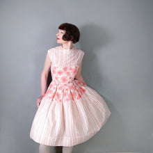 Load image into Gallery viewer, 60s PINK AND CREAM R&amp;K ORIGINALS FLORAL DAY DRESS - S-M