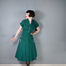 Load image into Gallery viewer, 40s GREEN TEXTURED COTTON SHIRT DRESS WITH POCKETS AND BUTTONS - S