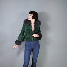 Load image into Gallery viewer, 70s DEEP GREEN CROPPED SUEDE FLEECE LINED JACKET WITH SHEEPSKIN COLLAR AND CUFFS - XS-S
