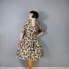 Load image into Gallery viewer, 50s 60s ASCOT MODEL GREY YELLOW CIRCLE PRINT BELTED SHIRTWAISTER DRESS - XS