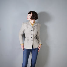 Load image into Gallery viewer, 40s GREY WESTERN STYLE FITTED WOOL JACKET WITH PATCHWORK DESIGNS - M