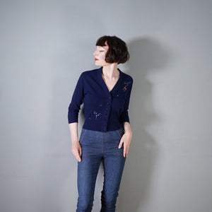 50s / 60s NAVY BLUE PRINGLE SCOTTISH HAND INLAID INTARSIA BLUEBELL CARDIGAN - S