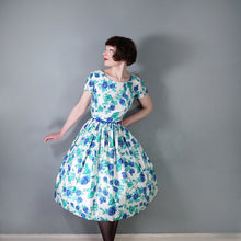 Load image into Gallery viewer, 50s BLUE WHITE FLORAL ROSE PRINT FULL SKIRTED COTTON DRESS - S